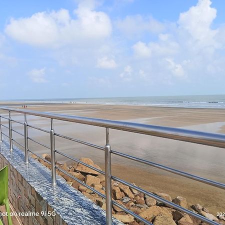 Silver Sand Eco Resort !! Beachfront !! With Biggest Pool And Huge Open Area !! Ideal For Weddings !! Couple Friendly !! Мандармані Екстер'єр фото